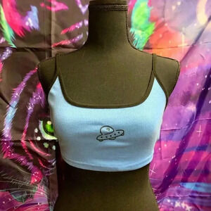 🤑 5 for $25 
 Alien Crop Top - Size S